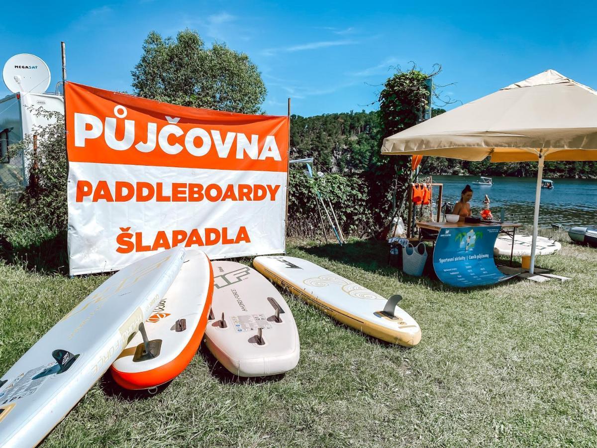 Chaty A Apartmany Hracholusky Kemp Kosatka Pnovany Экстерьер фото